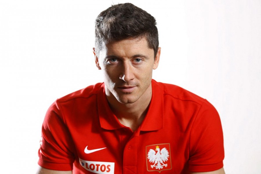 Poland's national soccer team captain Robert Lewandowski poses for a picture after an interview with Reuters at a hotel in Warsaw, Poland November 7, 2017. REUTERS/Kacper Pempel