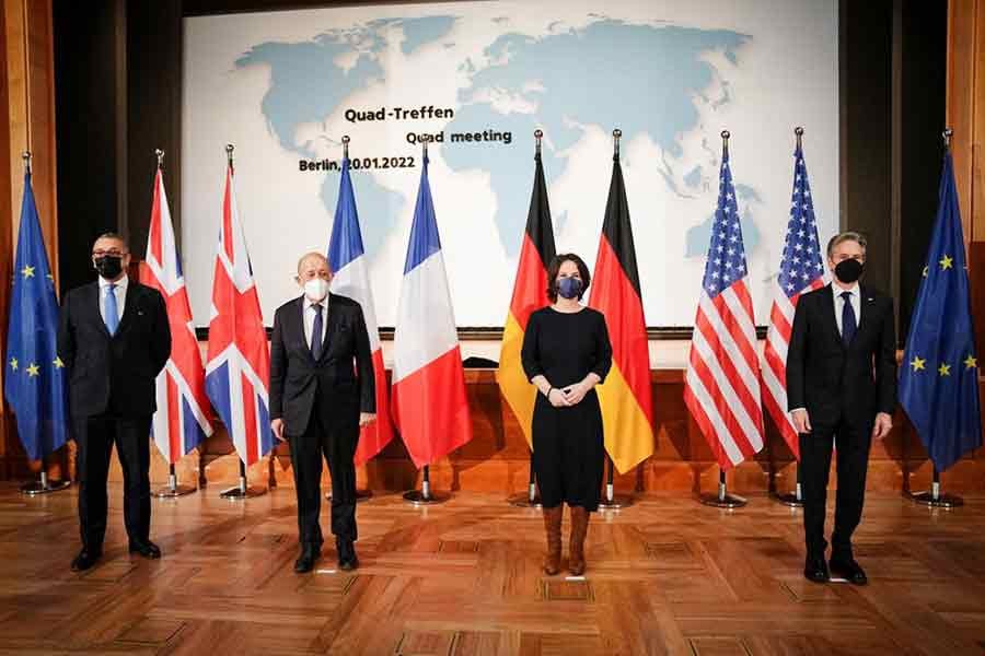 British Minister of State for Middle East, North Africa and North America James Cleverly, French Foreign Minister Jean-Yves Le Drian, German Foreign Minister Annalena Baerbock, and US Secretary of State Antony Blinken posing for a photo at the Ministry of Foreign Affairs in Berlin on Thursday  -Reuters Photo