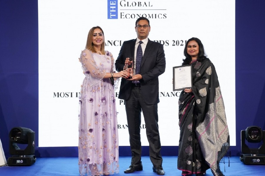 Nagad receives Best DFS Innovative Award in Dubai