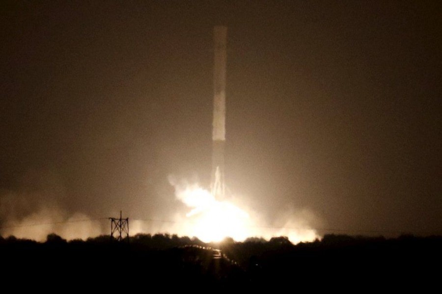 A SpaceX rocket Falcon 9 launches from Florida in 2015. Reuters