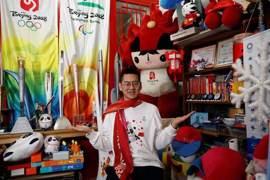 Chinese superfan collecting memorabilia for 20 years, counts down to Winter Olympics