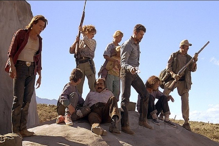 Tremors: Underground monsters of the Hollywood cult