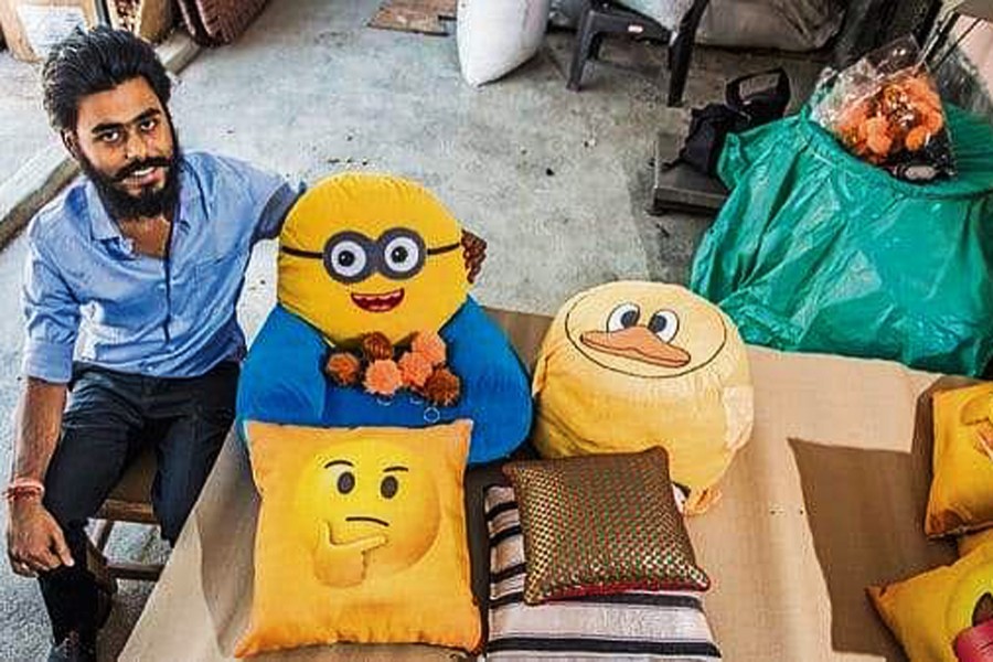 Indian man turns smoked cigarette butts into toys
