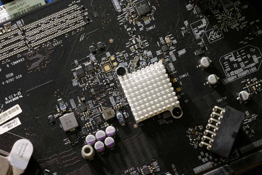 A view of a chip on an electronic device at a shop in Brussels, Belgium, February 8, 2022 – Reuters/Yves Herman