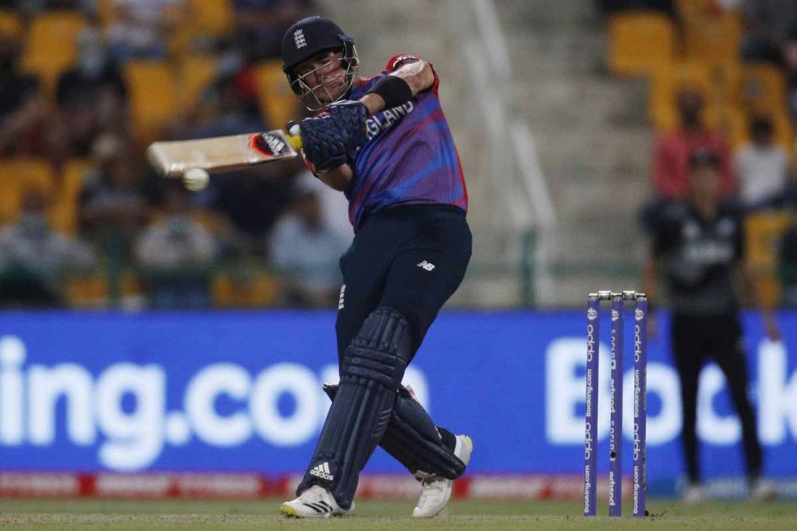 Cricket - ICC Men's T20 World Cup - Super 12 - Semi-Final - England v New Zealand - Sheikh Zayed Cricket Stadium, Abu Dhabi, United Arab Emirates - November 10, 2021 England's Liam Livingstone in action — Reuters/Hamad I Mohammed