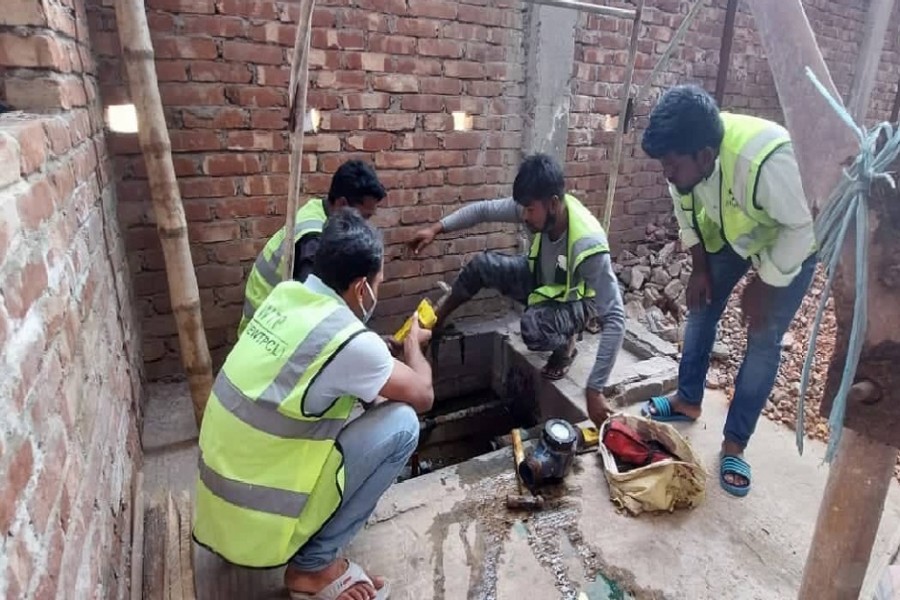 DoE shuts down seven tanneries in Savar for polluting river