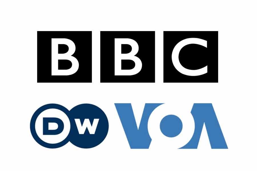Russia blocks BBC, Voice of America, Deutsche Welle websites