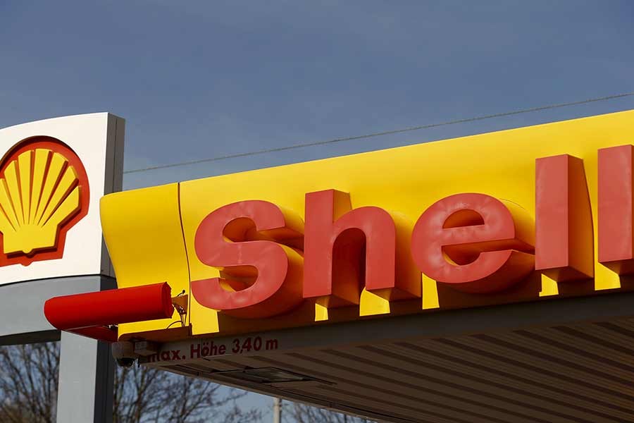 Shell apologises for buying Russian crude oil