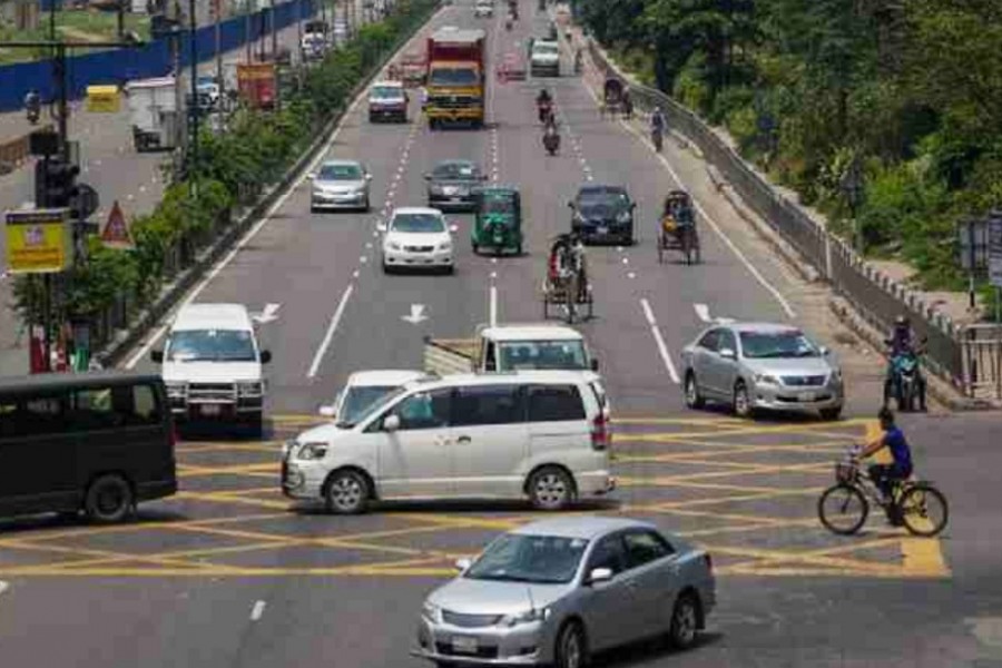 Traffic jam eases on Dhaka streets thanks to holidays