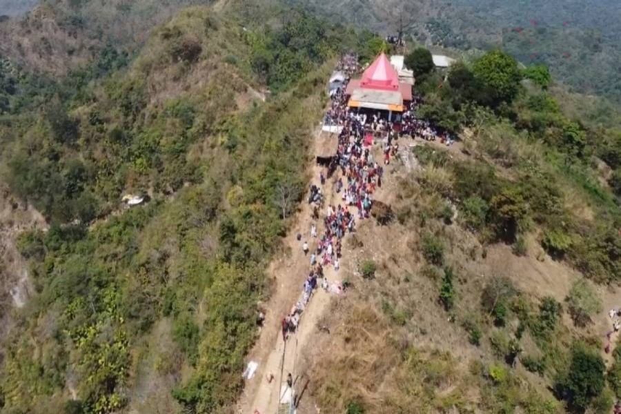 17 tourists rescued from Sitakunda hill after 999 call 