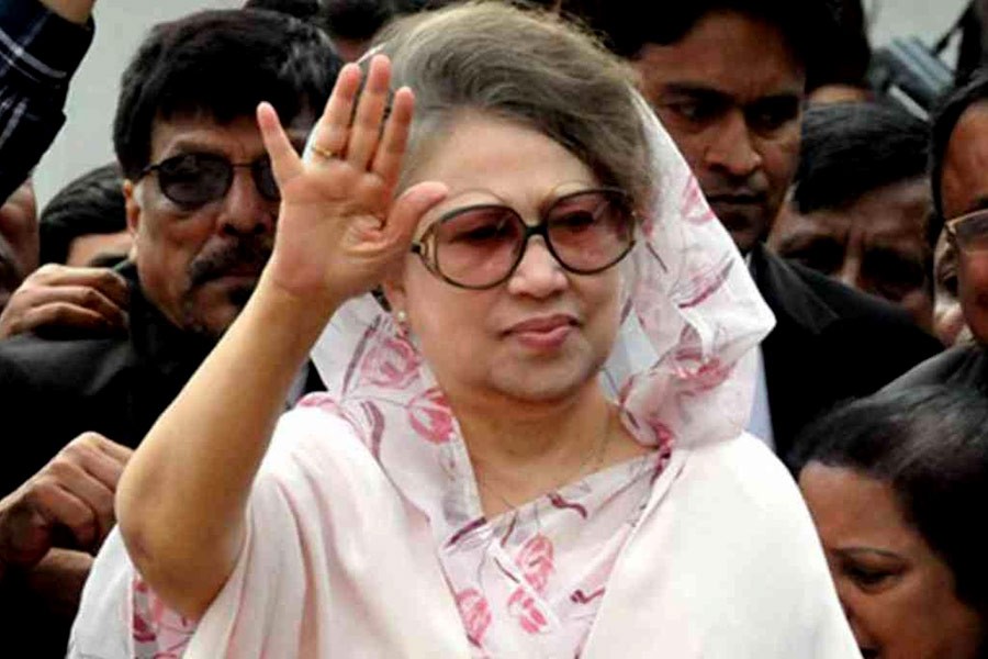 Suspension of Khaleda’s jail sentence extended by another 6 months