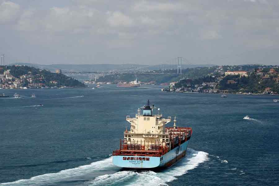 An oil tanker passes through the Bosphorus to the Black Sea in Istanbul –Reuters file photo