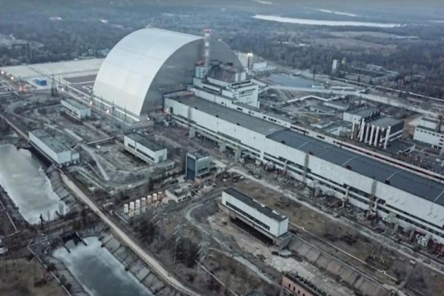 Russian forces have left Chernobyl workers' town,  mayor says