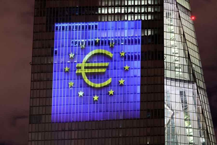European Central Bank plans currency exchange scheme for Ukrainian refugees
