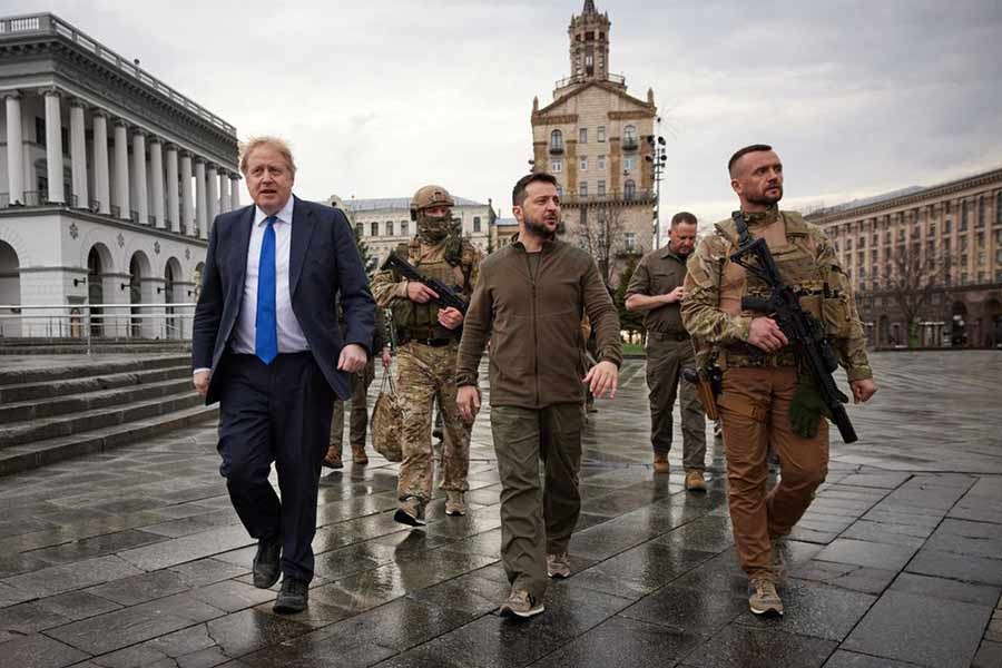 Ukraine's President Volodymyr Zelensky and British Prime Minister Boris Johnson walking at the Independence Square after a meeting in Kyiv on Saturday –Reuters photo