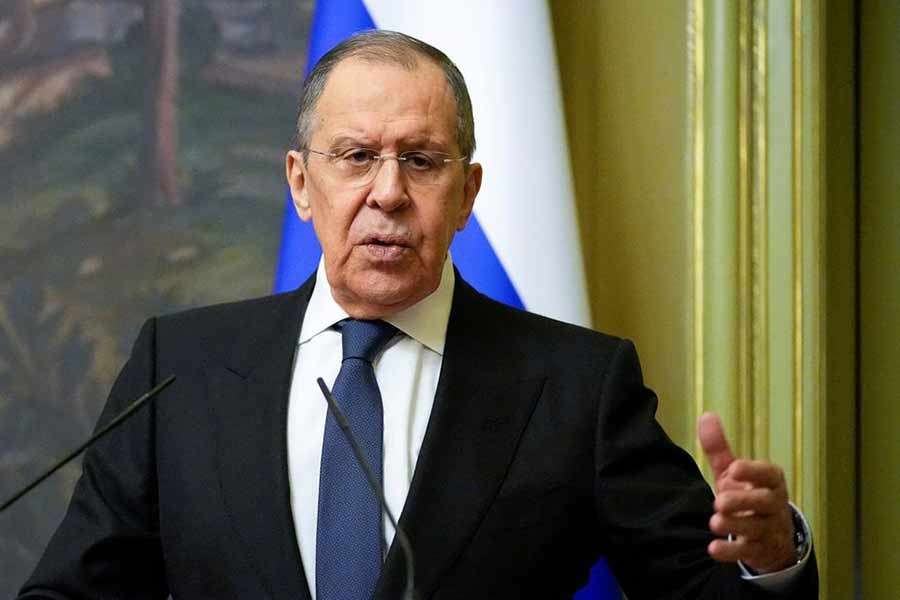 Russian Foreign Minister Sergei Lavrov addressing a joint news conference with Armenian Foreign Minister Ararat Mirzoyan in Moscow on April 8 this year –Reuters file photo