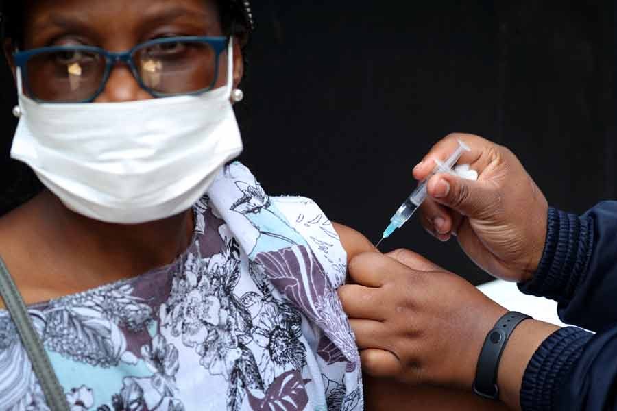 Congo starts vaccinations to stem 14th Ebola outbreak