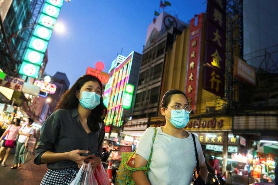 Bangkok's market fire kills at least 2