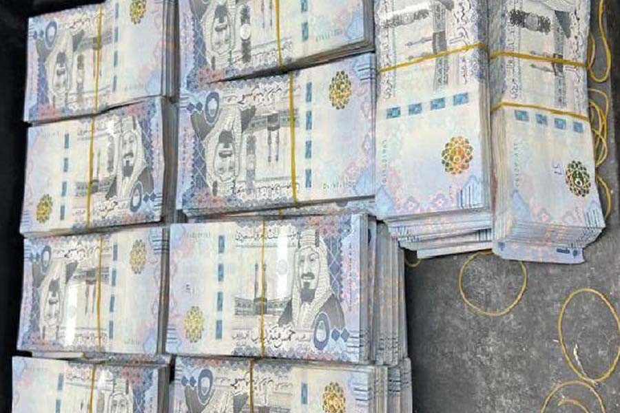Saudi Riyals worth Tk 60m seized at Dhaka airport
