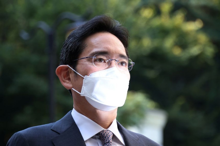 Samsung Electronics Vice Chairman Jay Y. Lee arrives at a court in Seoul, South Korea, October 26, 2021. REUTERS/Kim Hong-Ji