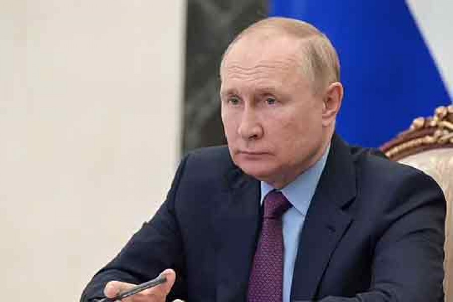 Russian President Vladimir Putin chairs a meeting on the development of the country's metallurgical sector, via a video link at the Kremlin in Moscow, Russia August 1, 2022. Sputnik via REUTERS
