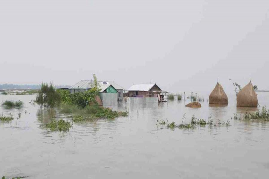 Official death toll from flood rises to 138