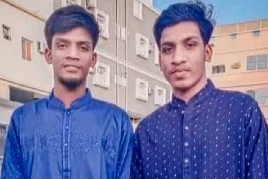 Md Farook Hossain, 25, and his brother Md Parvez Hossain, 20, were killed in a road accident in Saudi Arabia.