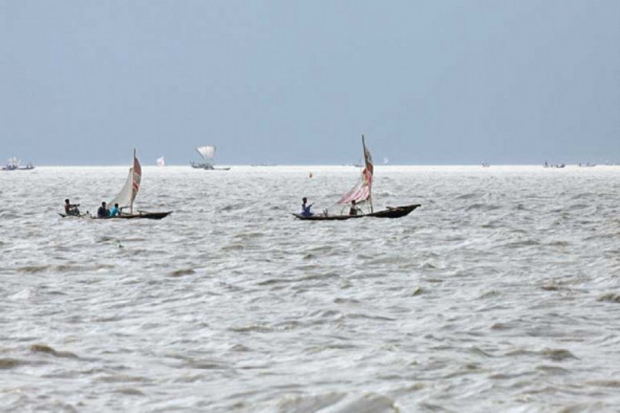 Three go missing as boats sink in Rajshahi