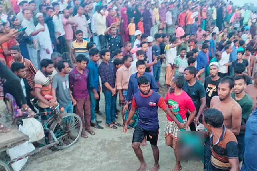 Death toll in Panchagarh boat capsize rises to 68; four still missing