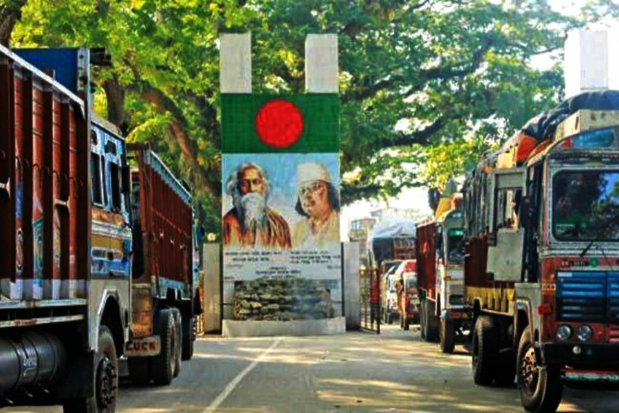Trade through Benapole Port suspended till Oct 5 for Durga Puja