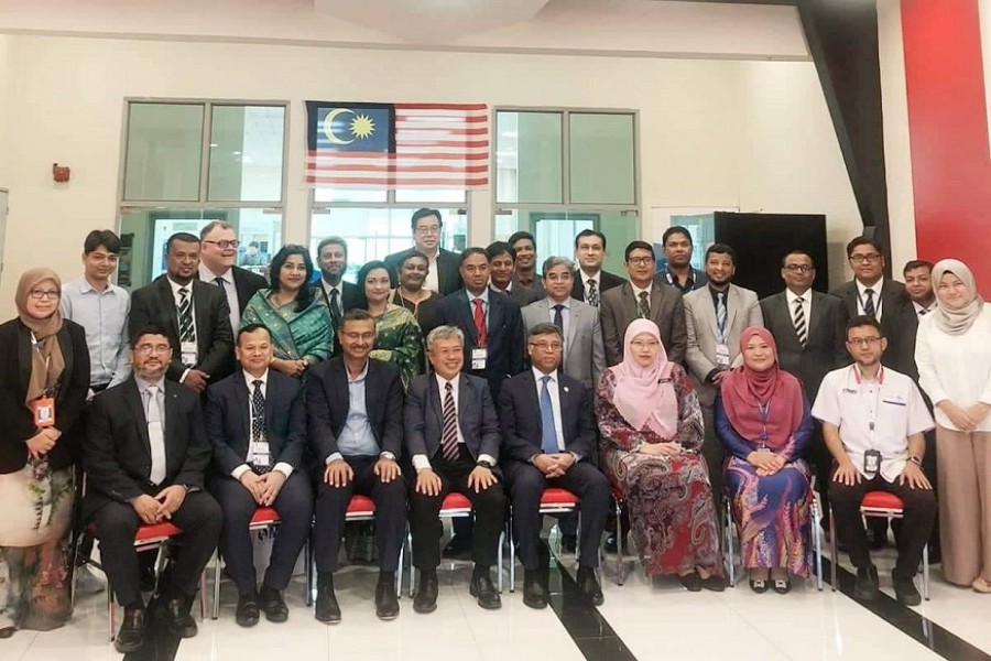 Bangladesh invites Malaysia to invest in ICT parks