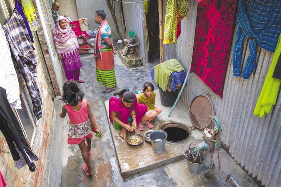 A slum in Mirpur's Duwariparha, Dhaka/ UNICEF photo