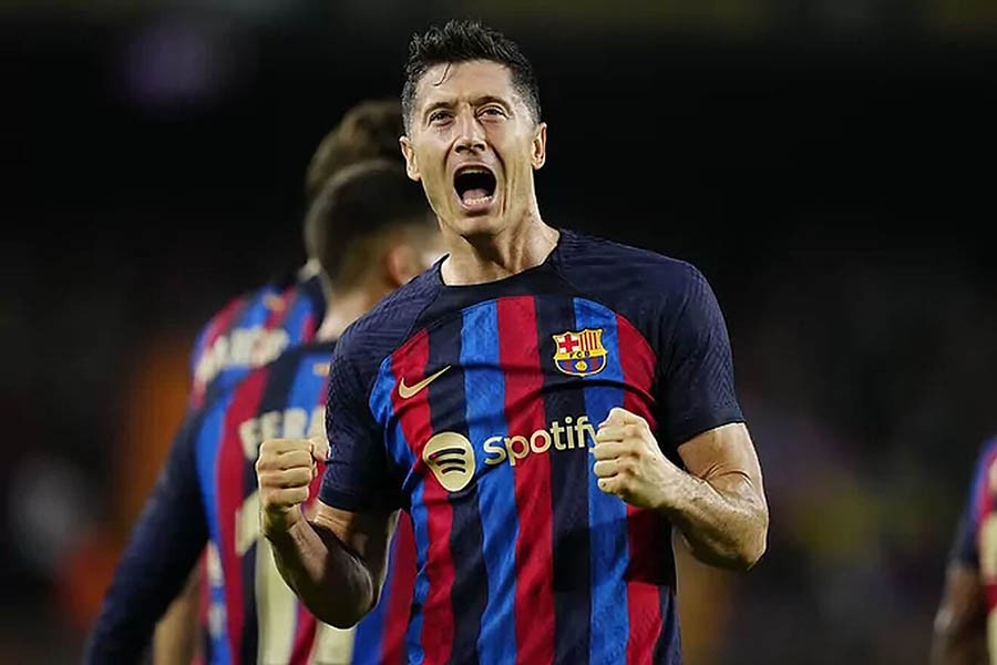 Barcelona bounce back in style from Clasico loss with win over Villarreal