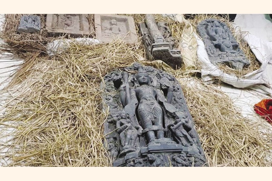 Smuggling of antique idols from the sub-continent is not a new thing.         —www.dnaindia.com Photo