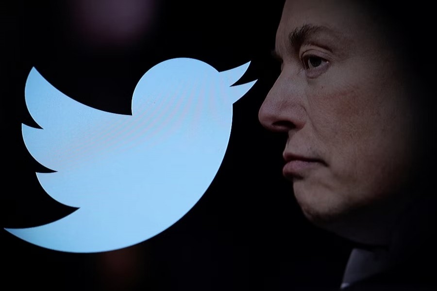 Elon Musk's Twitter ownership begins with firings, uncertainty