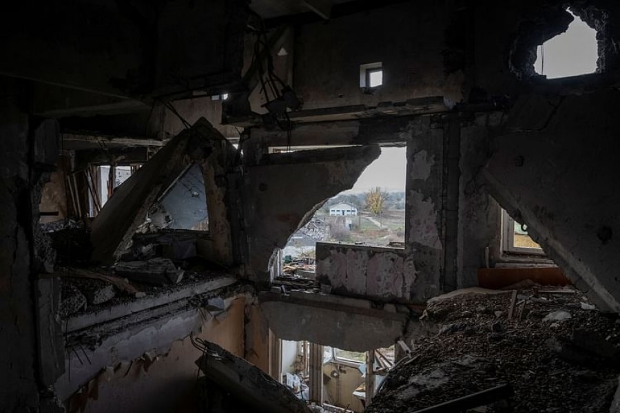 An inside view of a destroyed apartment building, amid Russia's attack on Ukraine, in the village of Arkhanhelske, Kherson region, Ukraine Nov 8, 2022. |REUTERS/Viacheslav Ratynskyi