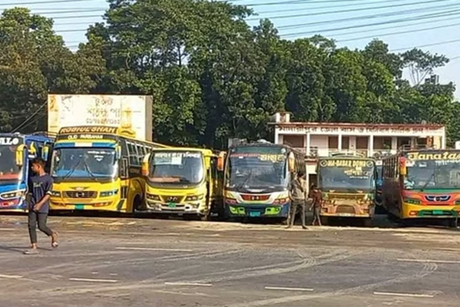 Madaripur-Faridpur bus services halted ahead of BNP rally