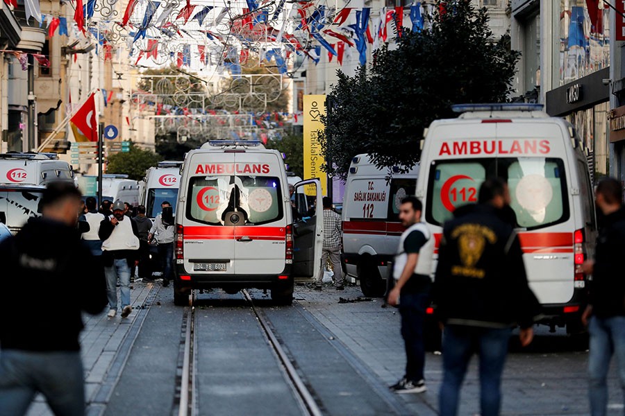 Explosion on Istanbul’s pedestrian avenue; deaths reported