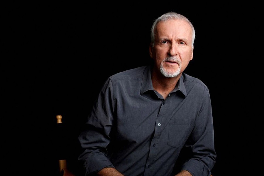 Director James Cameron poses for a portrait in Manhattan Beach, California on April 8, 2014 — Reuters/Files