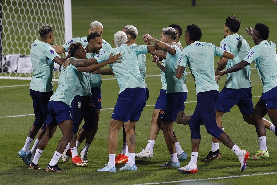 Aged back-line might daunt Brazil's 'Mission Hexa'
