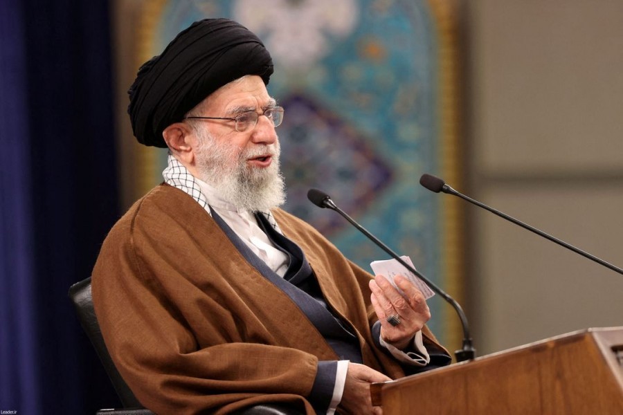 Khamenei praises Basij forces for confronting 'rioters'
