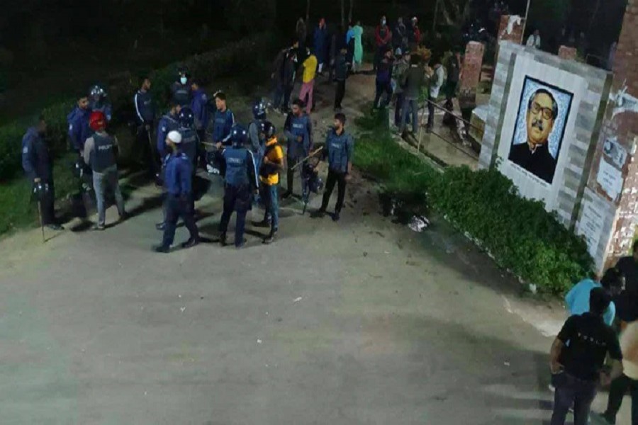 15 injured in BCL factional clash at CU