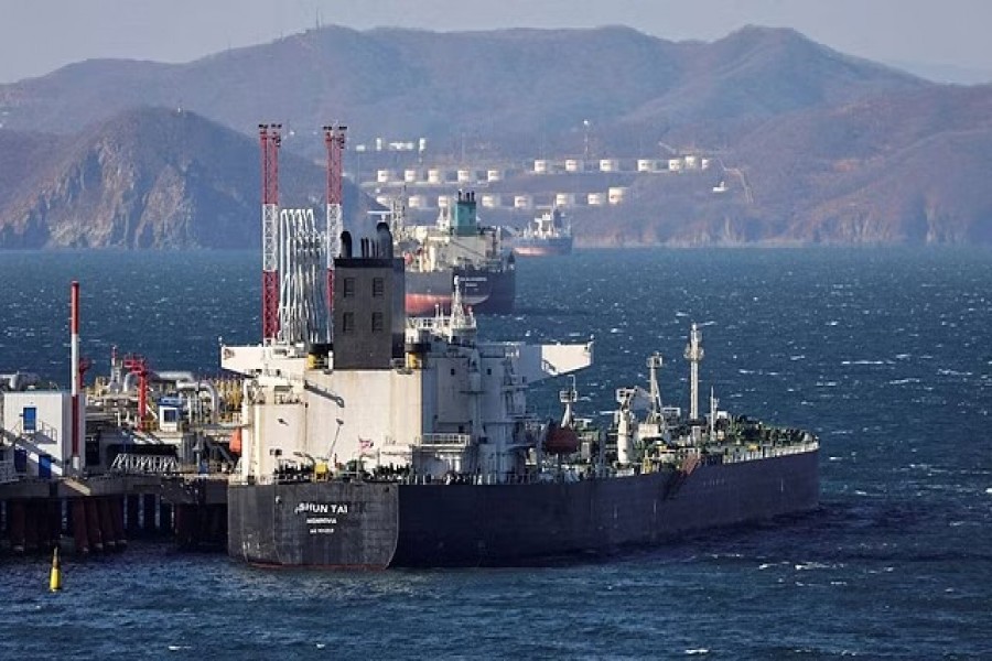 Shun Tai crude oil tanker is seen anchored at the terminal Kozmino in Nakhodka Bay near the port city of Nakhodka, Russia, Dec 4, 2022. REUTERS