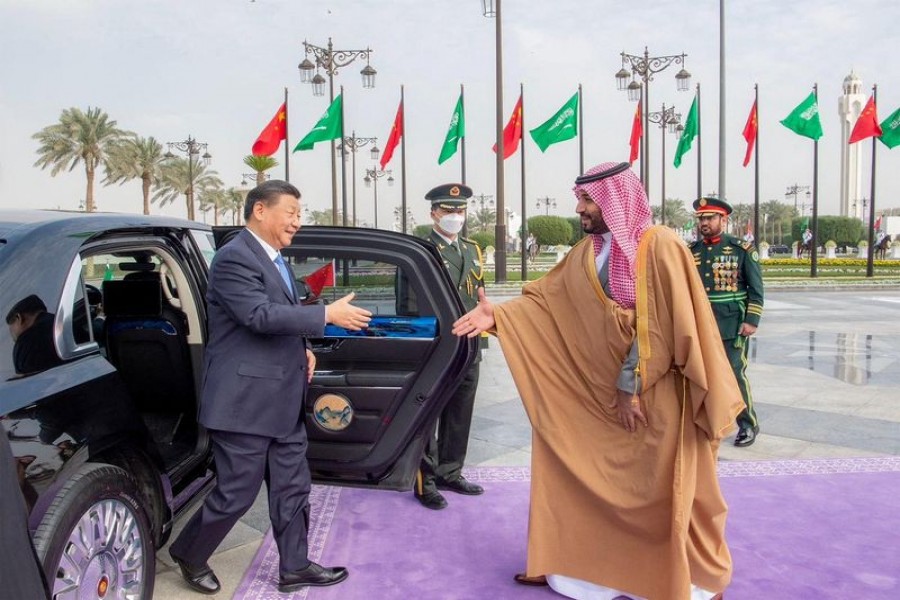 Saudi Arabia signs Huawei deal, deepening China ties on Xi visit