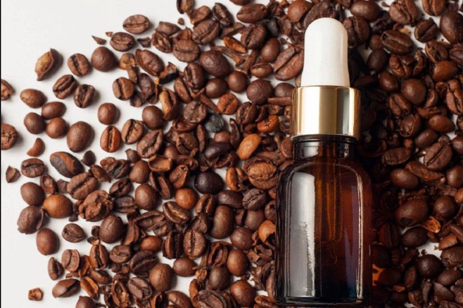 Caffeine in your skincare for shiny look