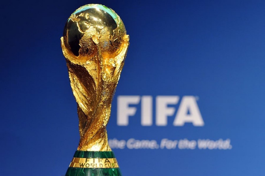 FIFA reviews chef’s ‘undue access’ to hold World Cup trophy