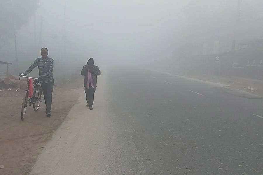 Normal life disrupted by severe chilling cold in Panchagarh