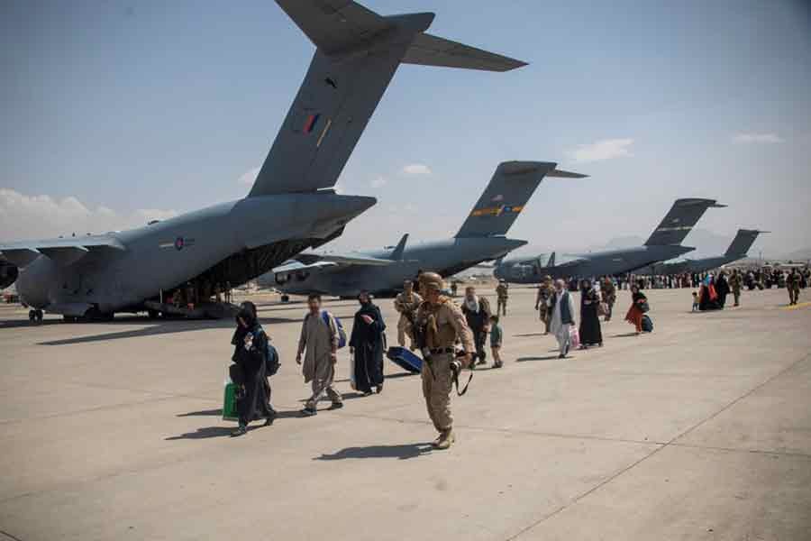 Blast outside Kabul military airport causes multiple casualties