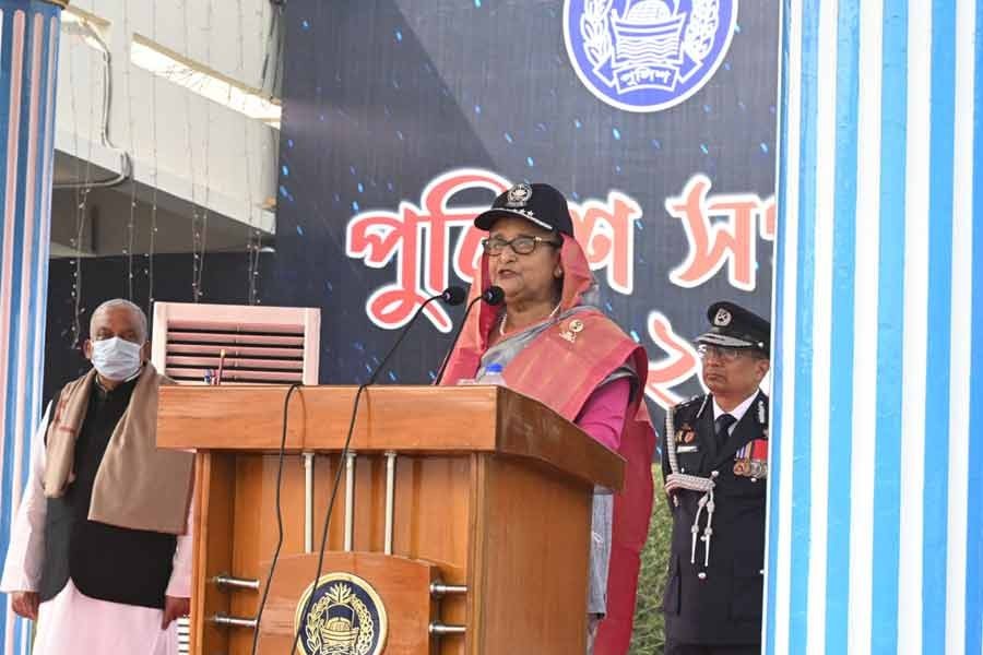 PM vows to develop Bangladesh Police as a smart force