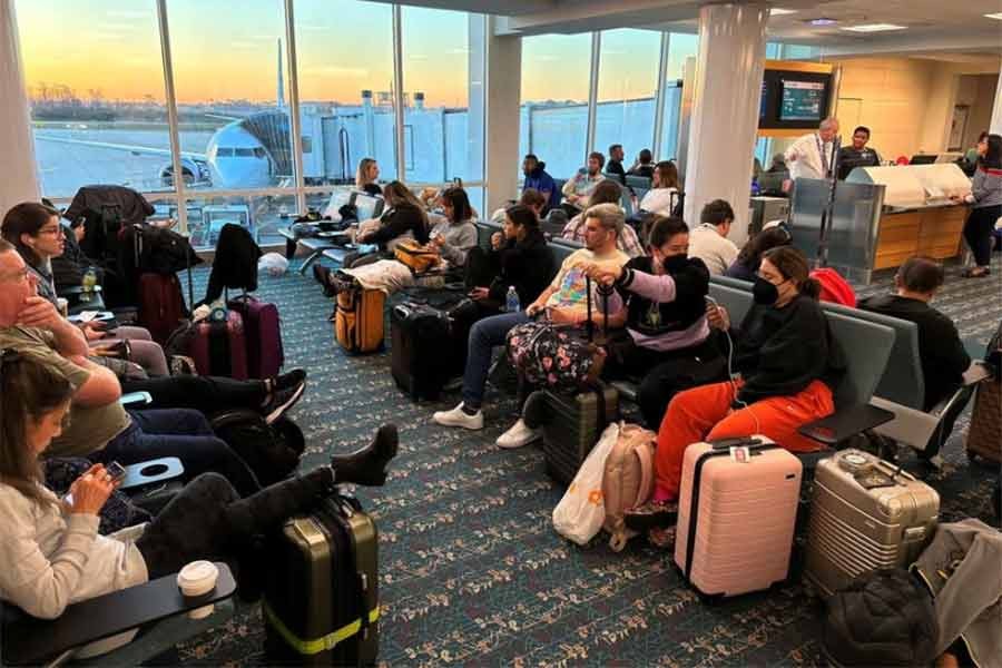 Stranded passengers waiting at the Orlando International Airport, as flights were grounded after FAA system outage, in Orlando of Florida in US on Wednesday -Reuters photo